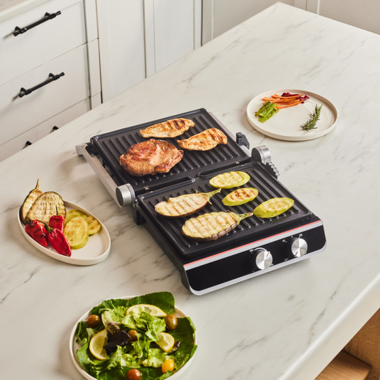 Karaca Nova Grill 6 Dilim Kapasiteli Inox Gövdeli Zaman Ayarlı Izgara ve Tost Makinesi 2000W