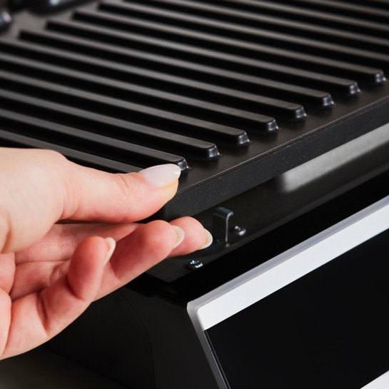 Karaca Nova Grill 6 Dilim Kapasiteli Inox Gövdeli Zaman Ayarlı Izgara ve Tost Makinesi 2000W