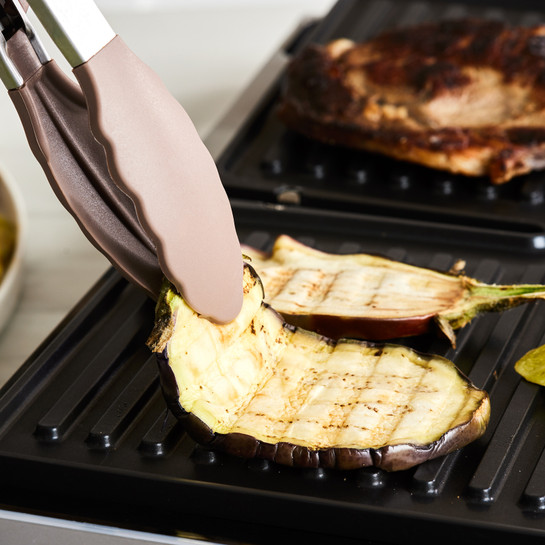 Karaca Nova Grill 6 Dilim Kapasiteli Inox Gövdeli Zaman Ayarlı Izgara ve Tost Makinesi 2000W