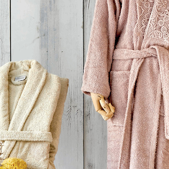 Karaca Home Valeria Royal Dantelli Rose Gold Bornoz Seti 3 Parça