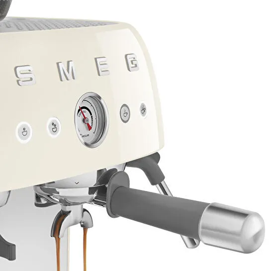 Smeg Öğütücülü Espresso Kahve Makinesi Cream Egf03creu