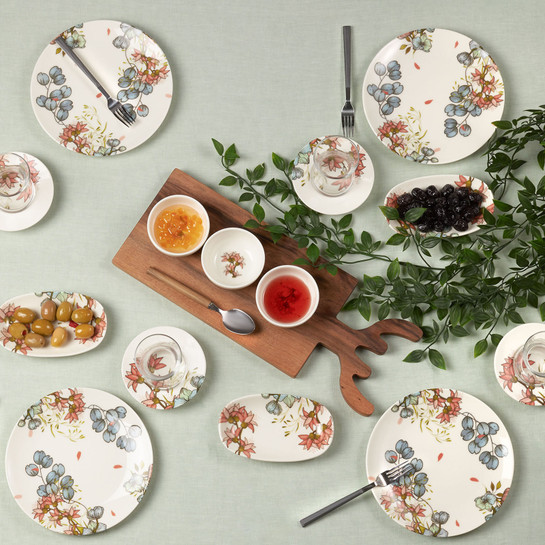 Karaca Peony 18 Parça 4 Kişilik Porselen Kahvaltı/Servis Takımı