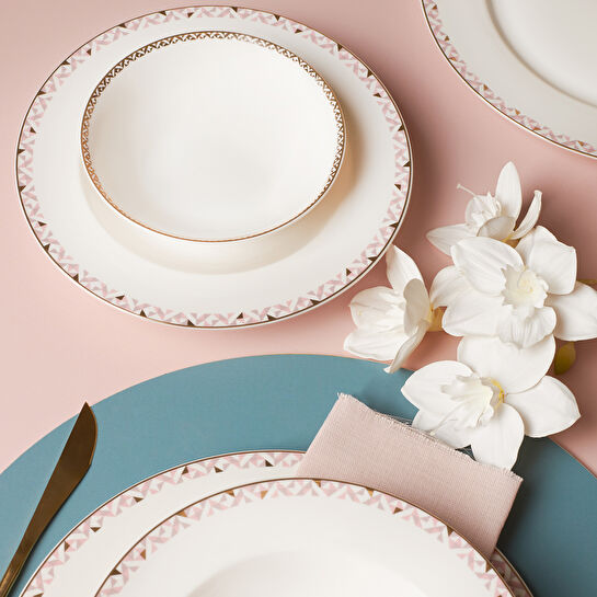 Karaca Lidya 24 Parça 6 Kişilik Porselen Yemek Takımı