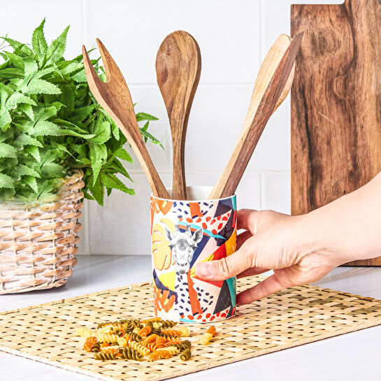 Karaca Zazu Kaşıklık