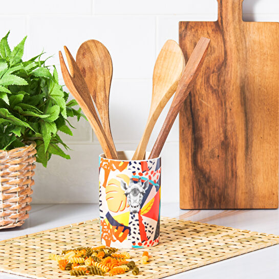 Karaca Zazu Kaşıklık