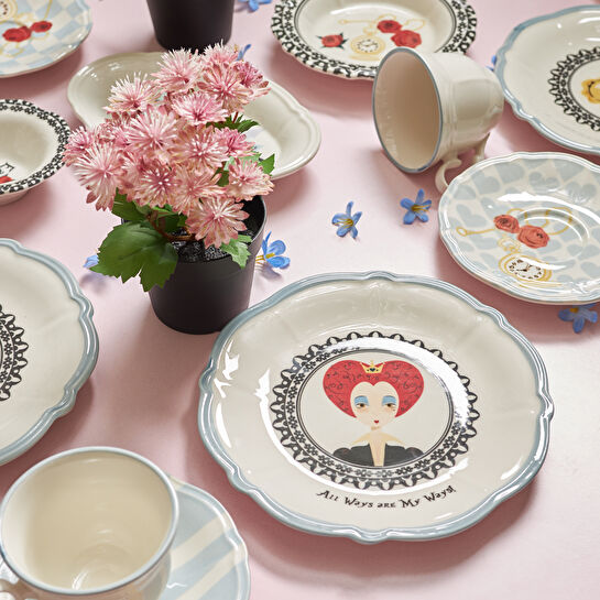 Karaca Alice In Wonderland 26 Parça 6 Kişilik Kahvaltı/Servis Takımı