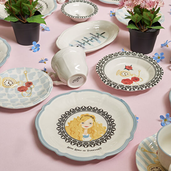 Karaca Alice In Wonderland 26 Parça 6 Kişilik Kahvaltı/Servis Takımı