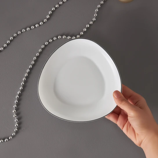 Karaca Agata Çukur Tabak 18 cm