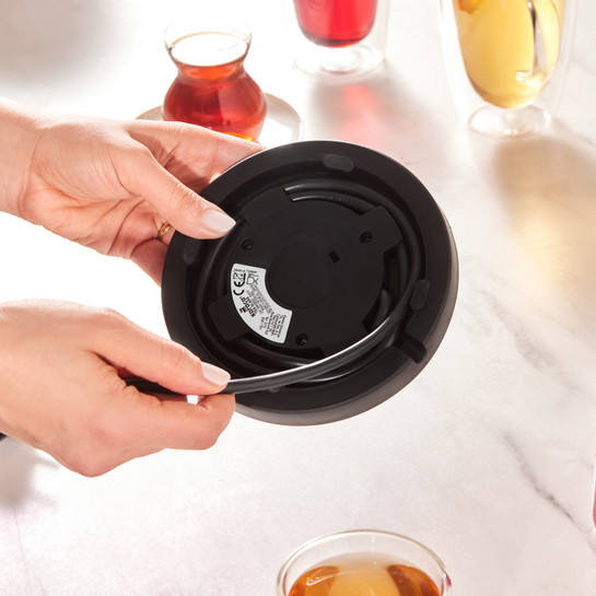 Karaca Tea Glass 2 in 1 Çelik Çay Makinesi ve Kettle White