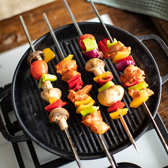 KARACA REFİKA'DAN 4'LÜ PASLANMAZ ÇELİK ÜÇGEN ŞİŞ