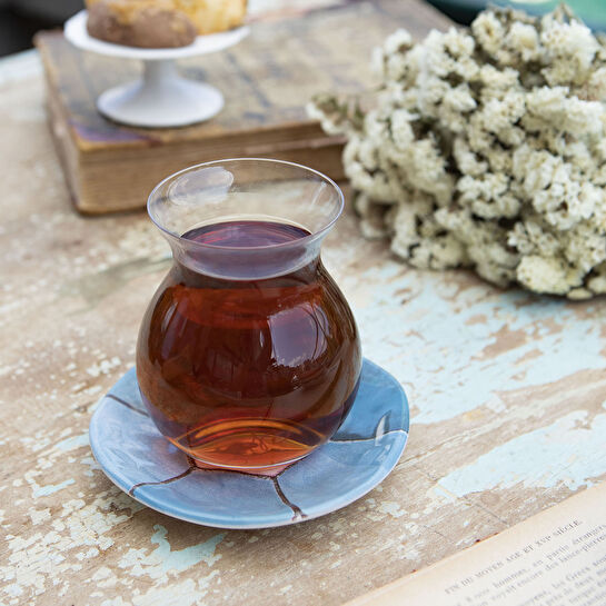 Karaca Refika'dan Mavi Geometrik Desenli Çay Tabağı