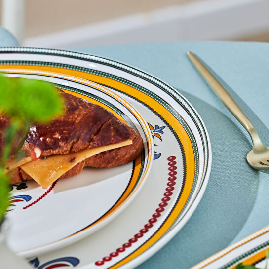 Karaca Positano 18 Parça 6 Kişilik New Bone Kahvaltı Seti