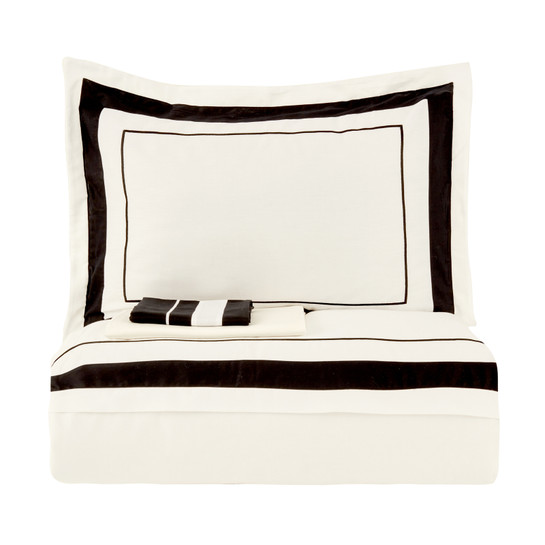 Karaca Home White Collection Charlotte Çift Kişilik Saten Nevresim Takımı Beyaz