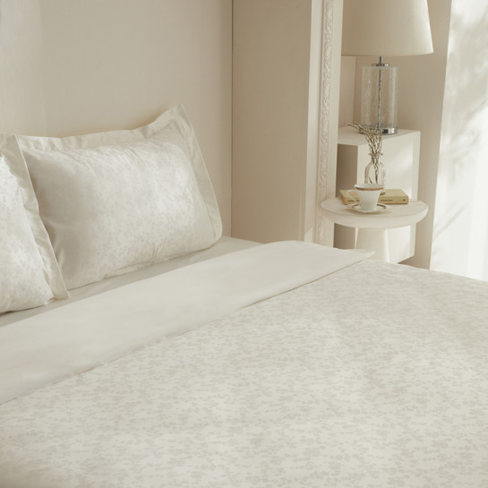 Karaca Home White Collection Venessa Çift Kişilik Nevresim Takımı Beyaz