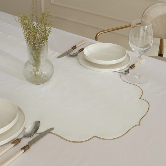 Karaca Home Pera Runner Gold 45x145 cm