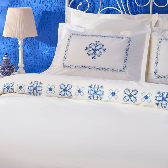 Karaca Home Clarissa Nakışlı %100 Pamuk Çift Kişilik Nevresim Takımı Beyaz