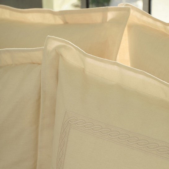 Karaca Home Shanse Nish Set Çift Kişilik Pike Takımı Bej