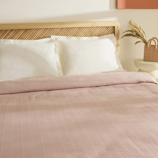 Karaca Home Maye %100 Pamuk Fırfırlı Çift kişilik Tek Pike Somon 