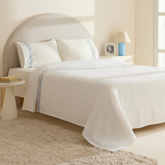 Karaca Home Sparky %100 Pamuk Yaprak Nakışlı Çift Kişilik Pike Takımı 