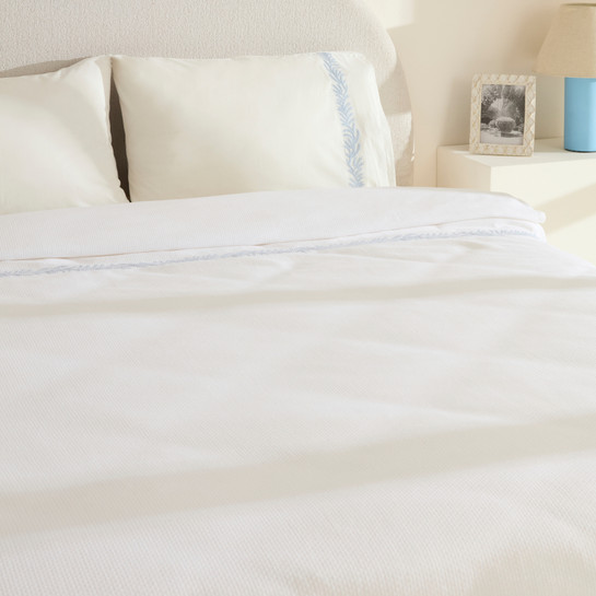 Karaca Home Sparky %100 Pamuk Yaprak Nakışlı Çift Kişilik Pike Takımı 