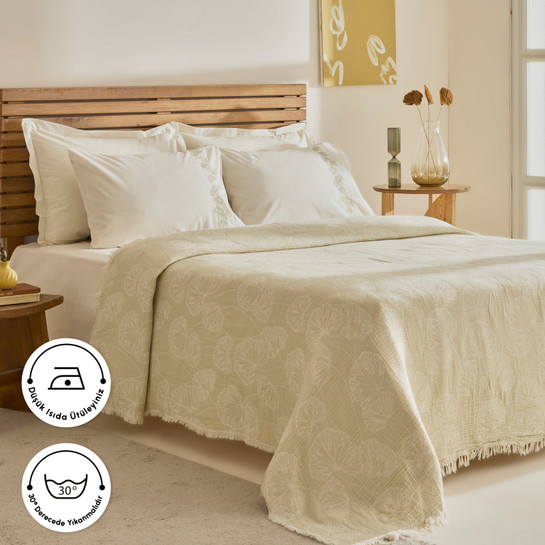 Karaca Home Ginkgo Leaf Müslin Nakışlı Çift Kişilik Pike Takımı Adaçayı