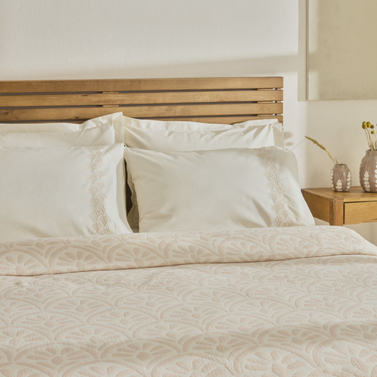 Karaca Home Shailyn Nakışlı Müslin Çift Kişilik Pike Takımı Pudra