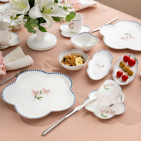 Emsan Lilium Porselen 32 Parça 6 Kişilik Kahvaltı/Servis Takımı