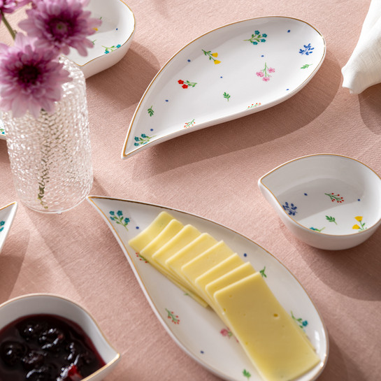 Emsan Daisy Porselen 32 Parça 6 Kişilik Kahvaltı Takımı