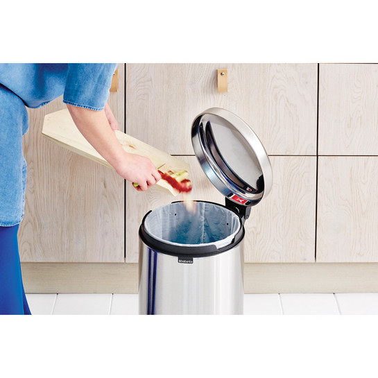 Brabantia Newicon Fpp 20 lt Matt Steel Pedallı Çöp Kutusu
