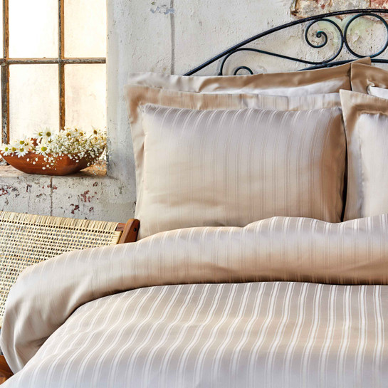Karaca Home Mag Charm Bold Bej Saten Çift Kişilik Nevresim