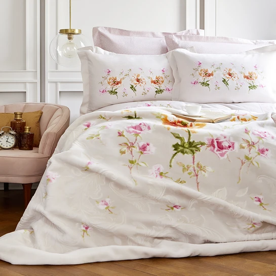 Karaca Home Sevilya Pembe Çift Kişilik Embos Battaniye