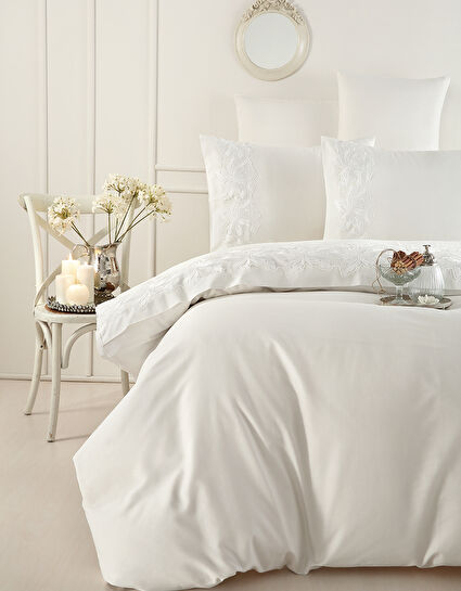 Karaca Home Mirena Ekru Dantelli Saten Nevresim Takımı