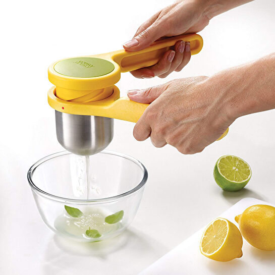 Joseph Joseph 20101 Helix Citrus Press / Limon Sıkacağı