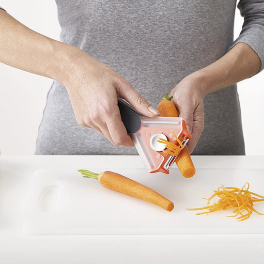 Joseph Joseph Tri-Peeler 3ü 1 Arada Soyacak