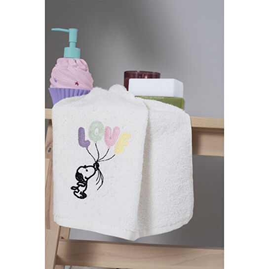 Peanuts by Karaca Home Love Offwhite Nakışlı Çocuk Bornoz Set 6-8 Yaş