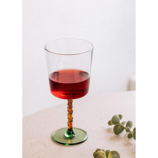 The Mia Line Şarap Kadehi 6 Parça 300 Ml