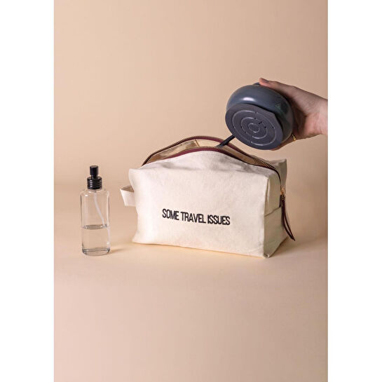 The Mia Kynd Some Travel Issues Organizer Çanta 24x11x15 Cm