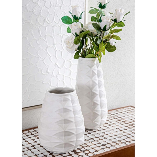 The Mia Licia Seramik Vazo Beyaz 17x17x37 Cm
