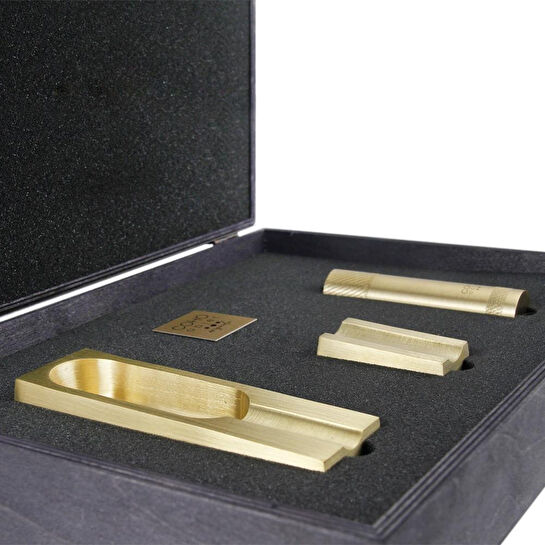 Coho Objet Coho Patron Inception Edition Pirinç Puro Küllük & Kibritlik & Puro Stand Seti