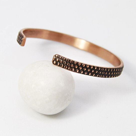 Coho Objet Coho Tılsım El Yapımı Antique Desenli Bakır Bileklik