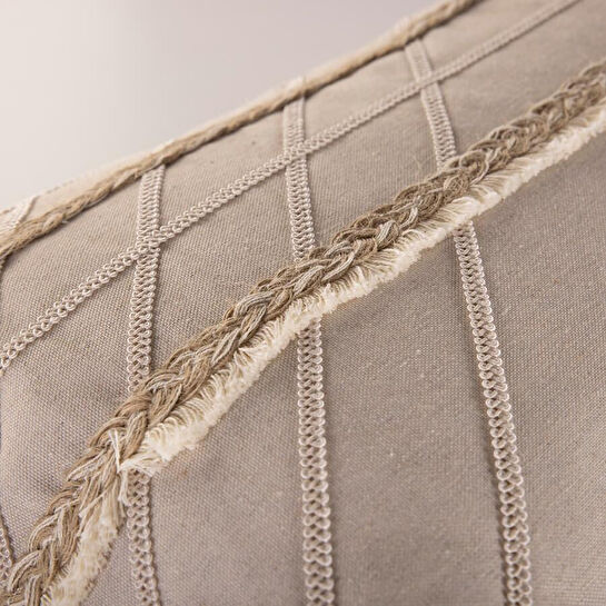 Penelope Dekoratif Kırlent Bej 35x60 Cm - Bogy Serisi