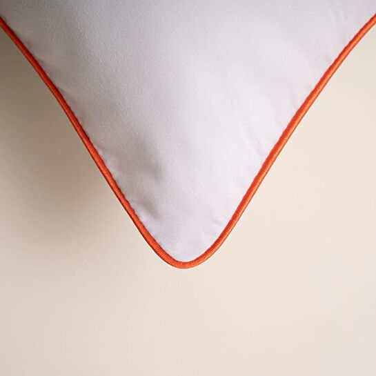 Penelope %100 Mikrofiber Kumaş Elyaf Dolgulu Yastık - Thermolite Easy Care Serisi