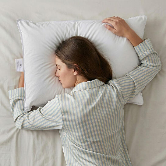 Penelope Isı Dengeleyici %100 Kaz Tüyü Yastık 50x70 Cm - Gold Soft Serisi