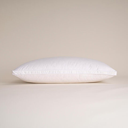 Penelope Gold Firm Kaz Tüyü Yastık 50x70+2,5