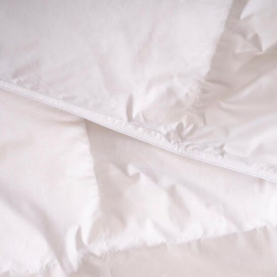 Penelope 13,5 Tog %100 Kaz Tüyü Çift Kişilik Yorgan 195x215 Cm - Gold Serisi