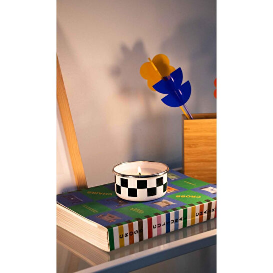 Emaylab Startouch - Emaye Kapta Soy Wax Mum (çiçekçi Ve Baharat Notalı 150 Ml)