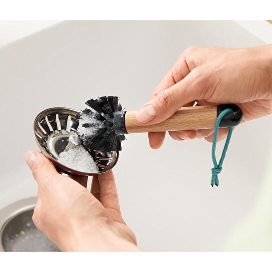 Tchibo Üniversal Temizleme Fırçası