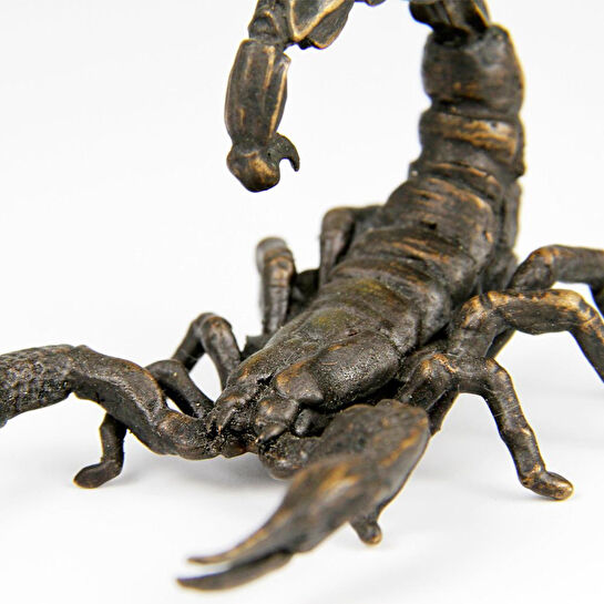 Coho Objet Coho Brazen Pirinç Döküm El Yapımı Dekoratif Akrep Heykeli
