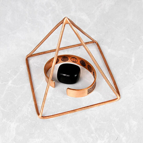 Coho Objet Coho Cosmos Saf Bakır Mini Enerji Temizleme Piramidi