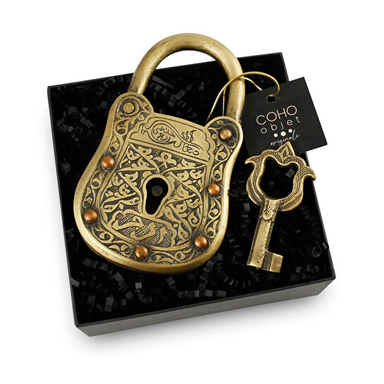 Coho Objet Coho Brazen İşlemeli Dekoratif Pirinç Kilit & Anahtar